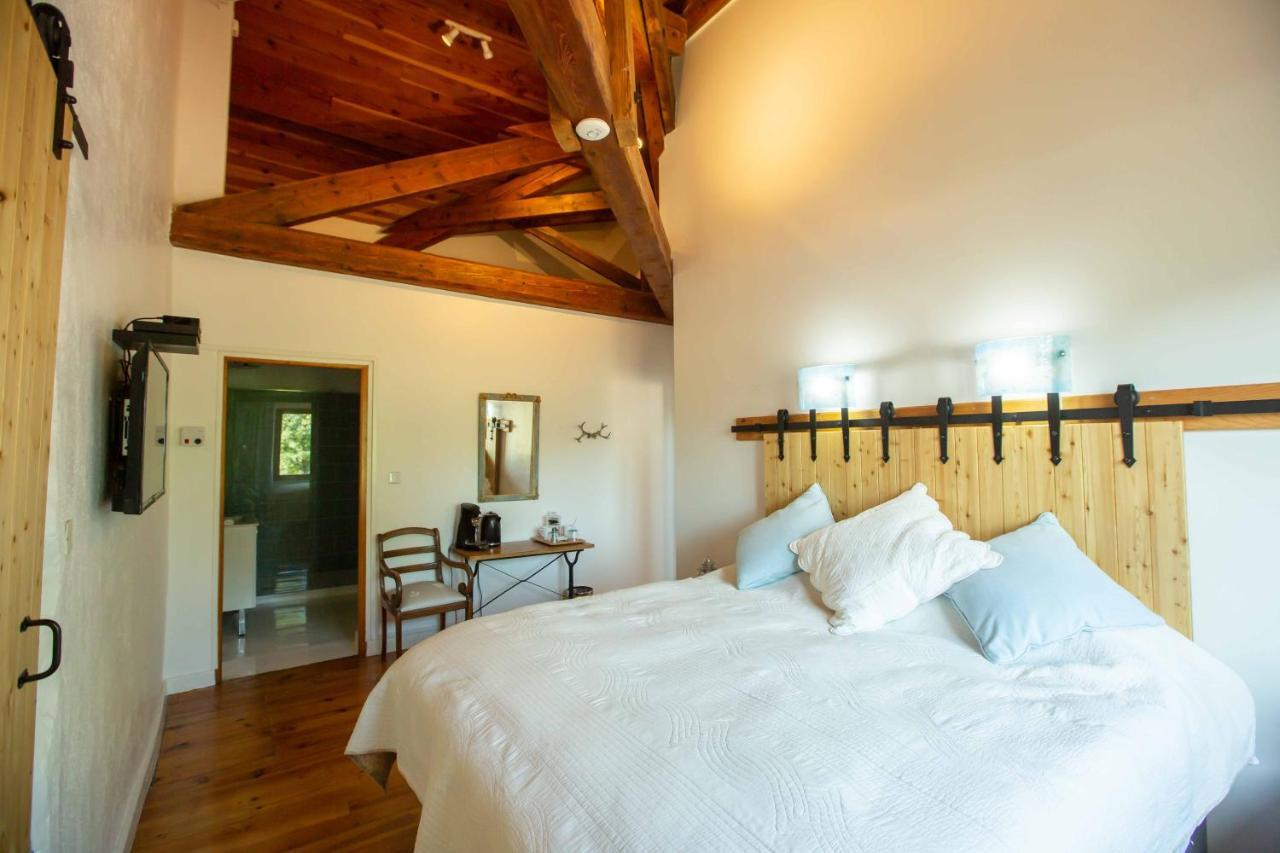 Domaine De Terrac Bed and Breakfast Rimont Esterno foto
