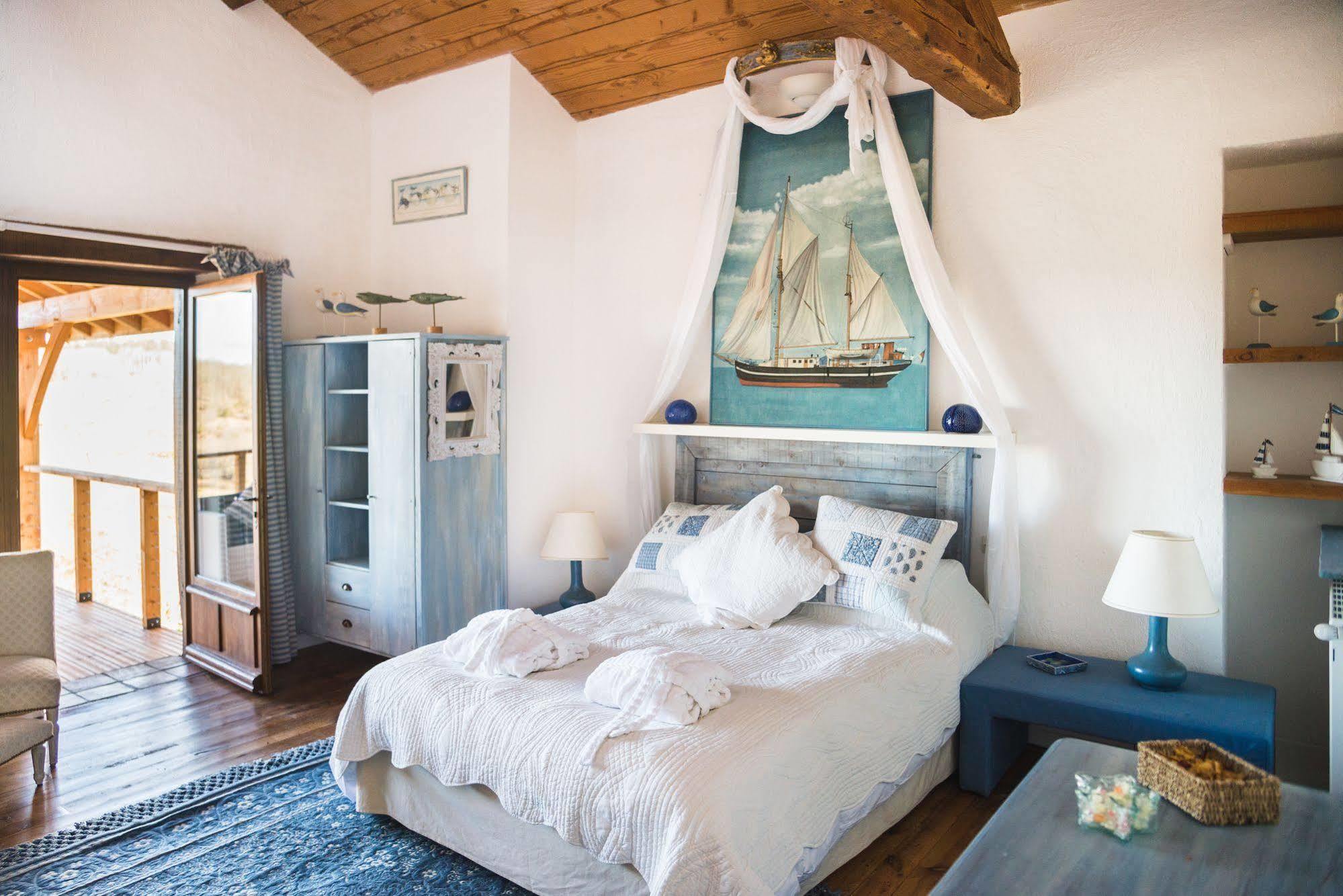 Domaine De Terrac Bed and Breakfast Rimont Esterno foto