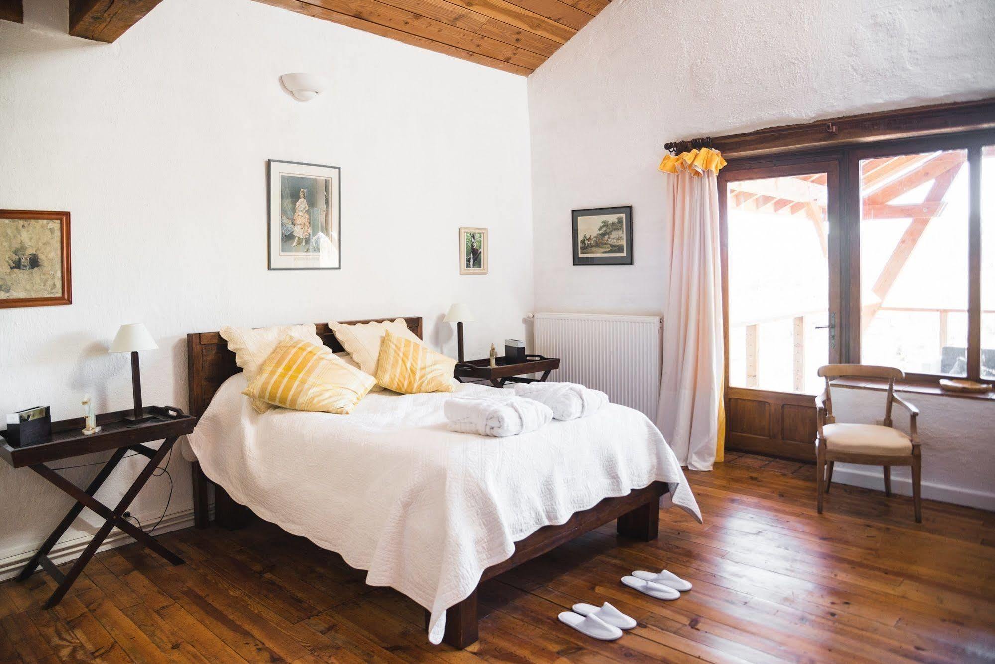 Domaine De Terrac Bed and Breakfast Rimont Esterno foto