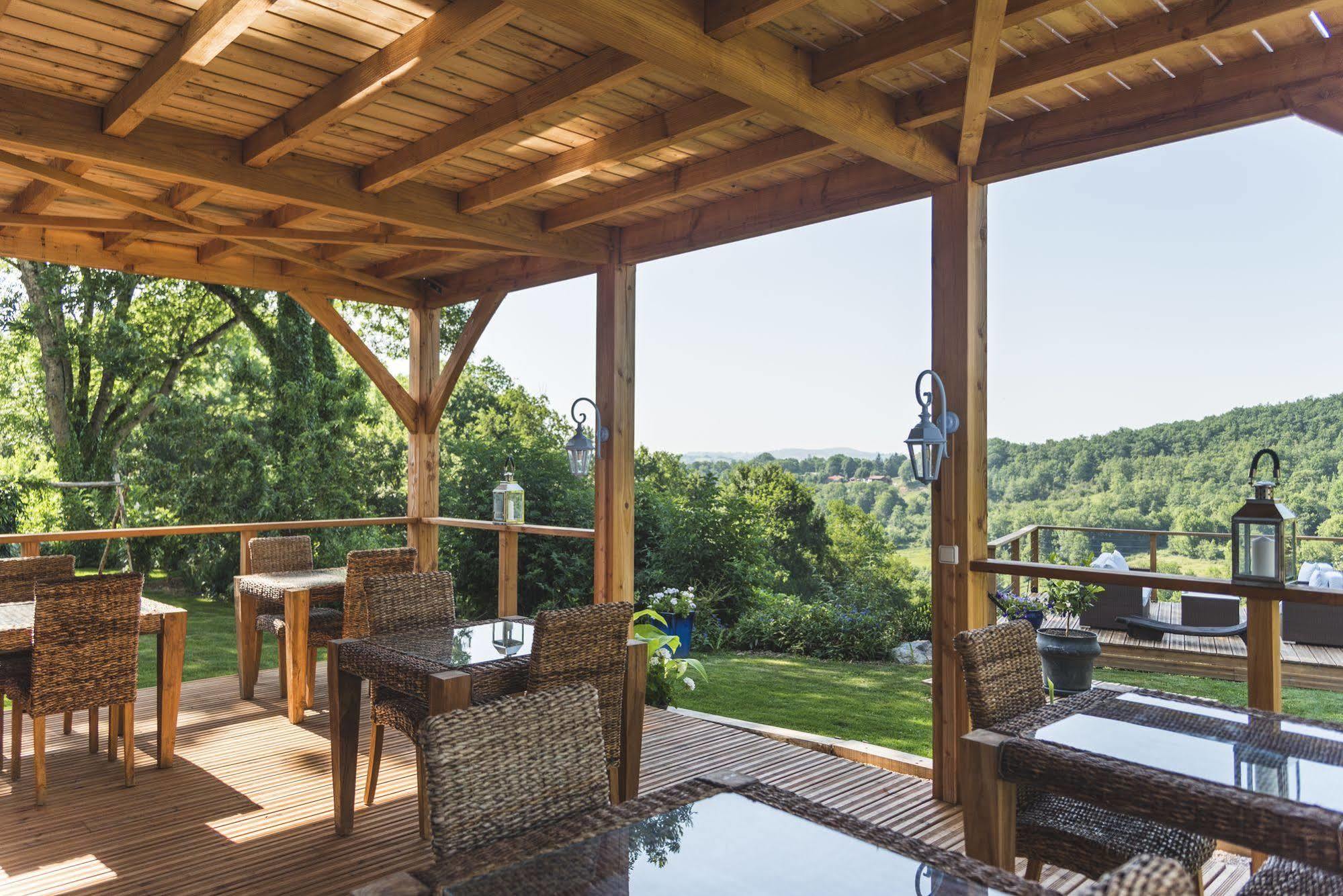 Domaine De Terrac Bed and Breakfast Rimont Esterno foto